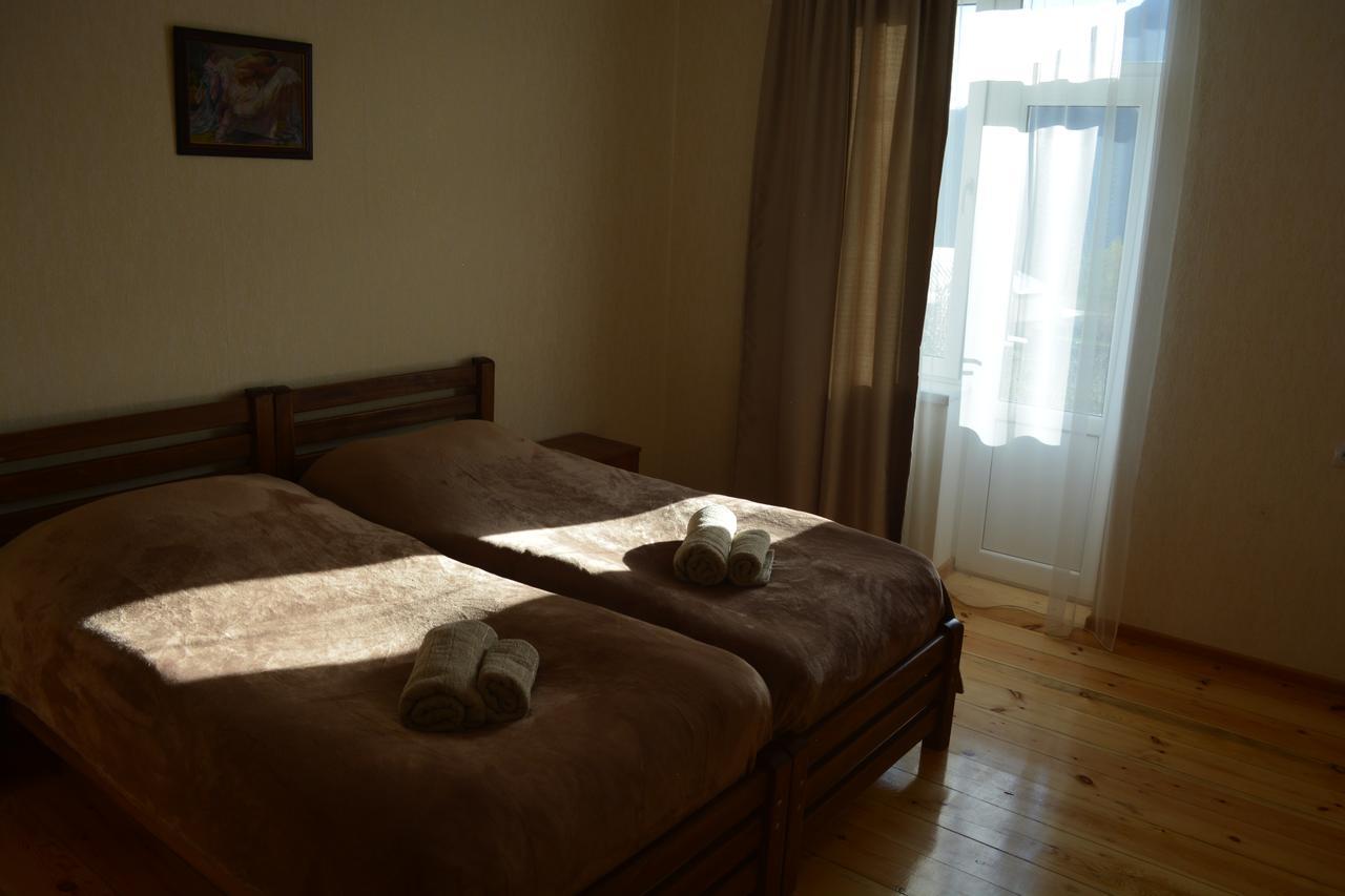 Ekaterine Guest House Stepantsminda Exterior photo