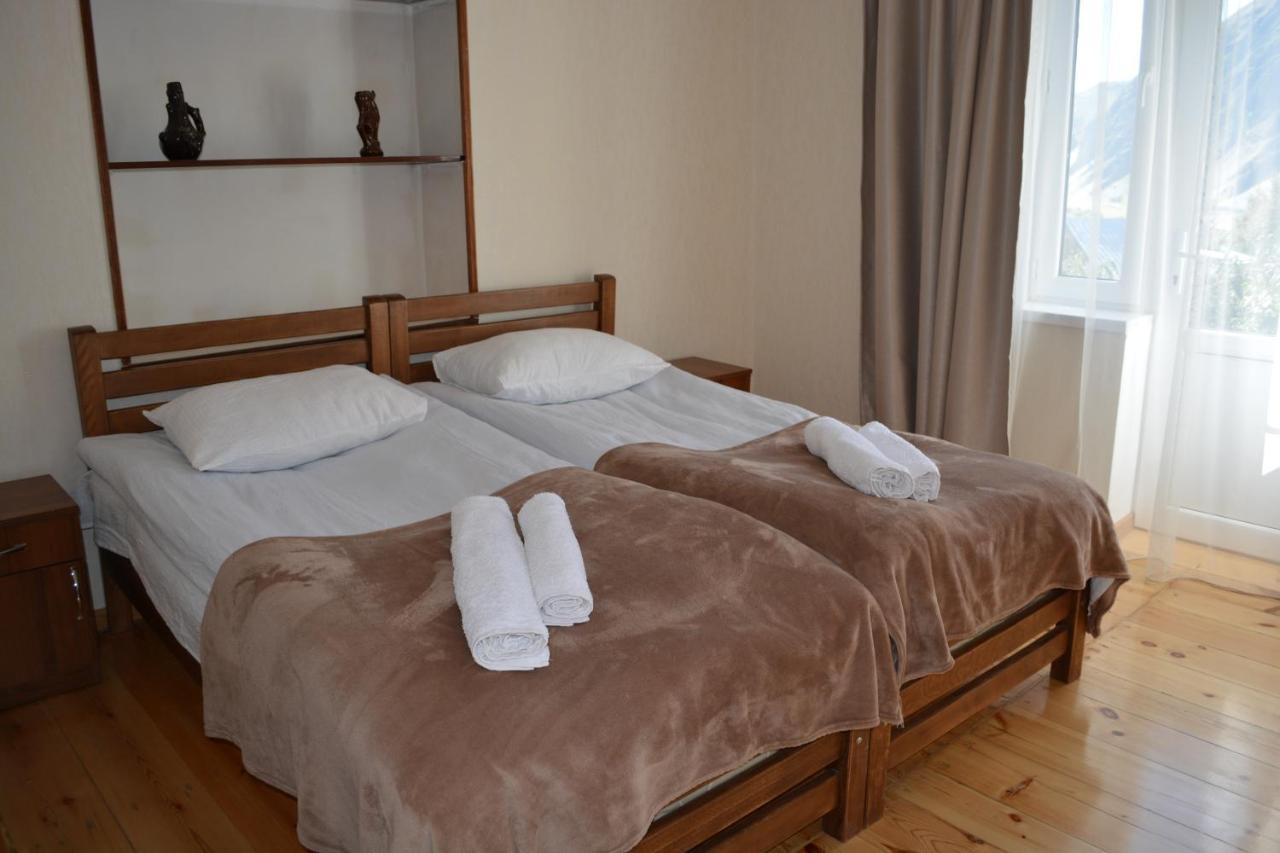 Ekaterine Guest House Stepantsminda Exterior photo